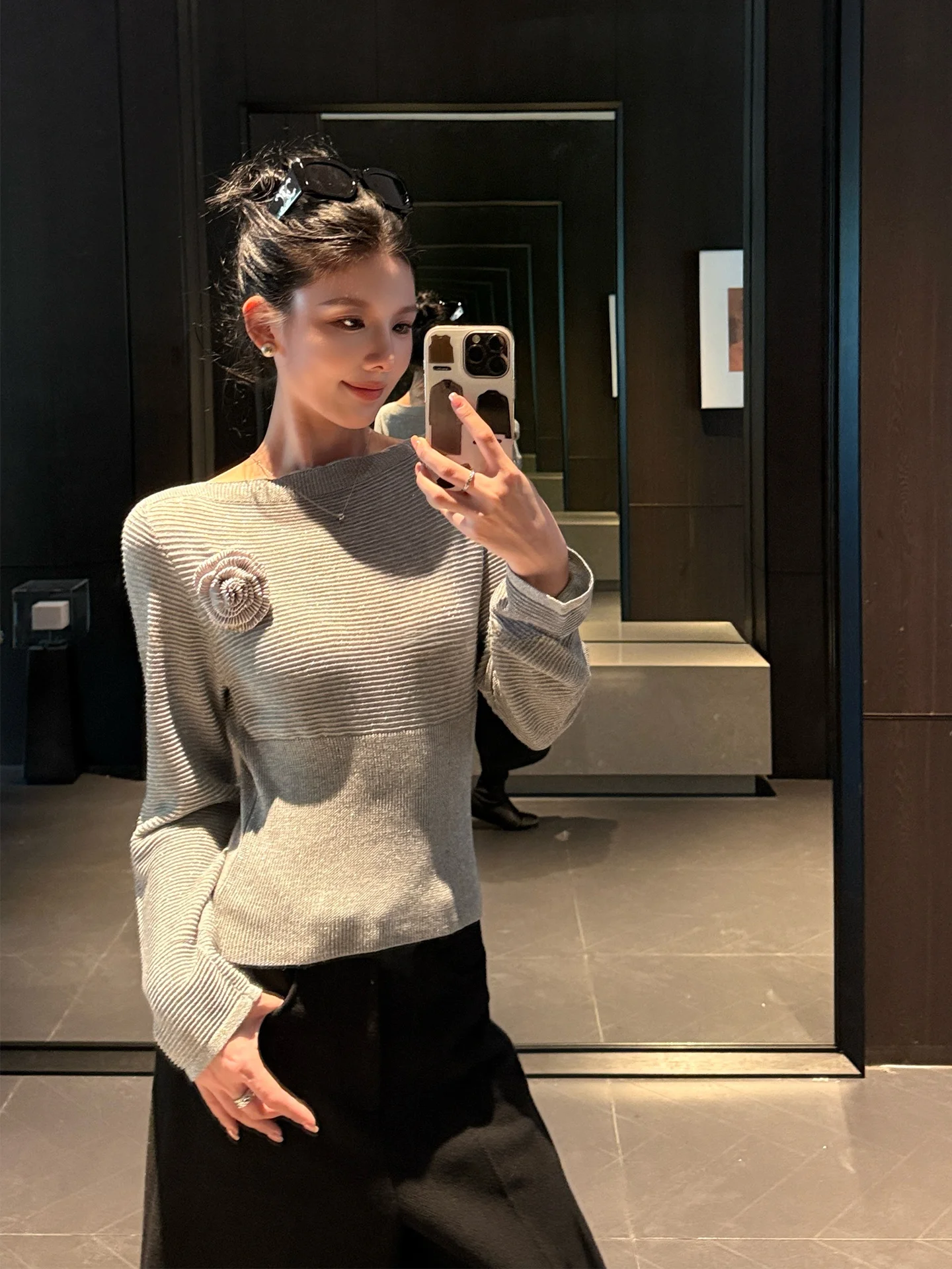 

Qingwen Retro Waist-Cinching Knitwear Women's Autumn Winter Wool Design Slimming Sweater Long Sve round Ne Pullover Top