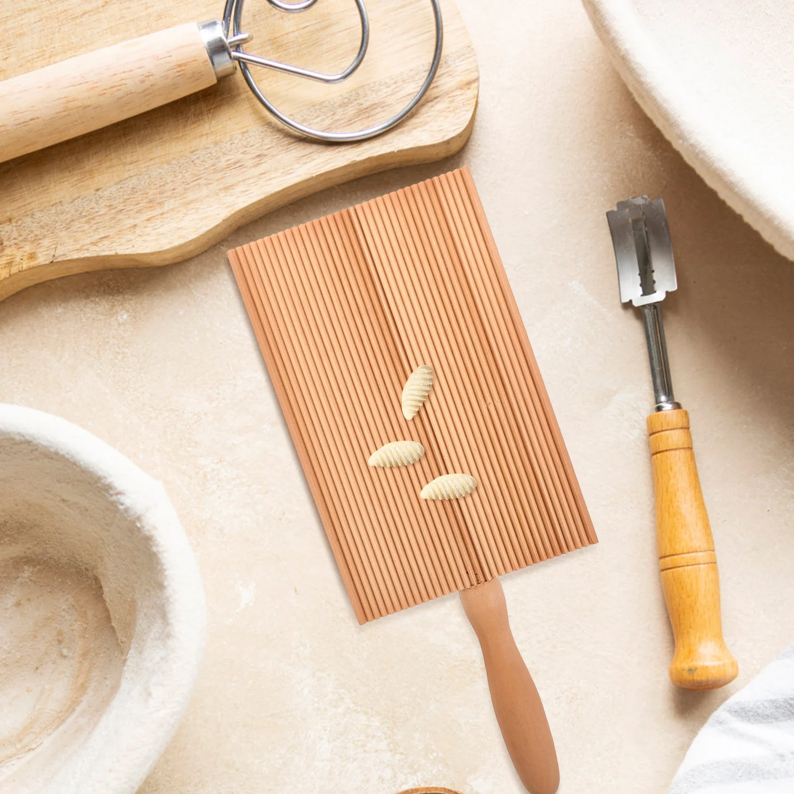 

1Pcs Board Khaki High Quality Materials Pasta Shaping Tool Easy Grip Handle Steady Board Housewarming Gift