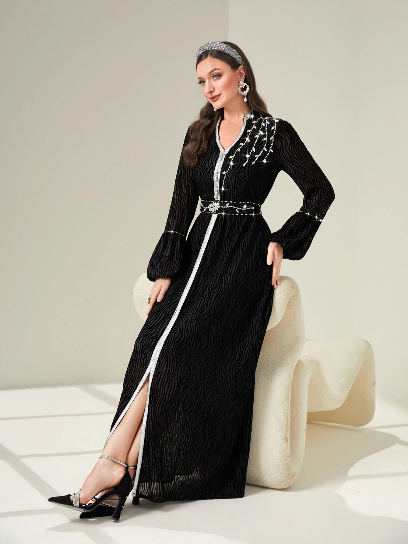 Handstitched Rhinestone Beaded Arabic Robe Vintage Ethnic Moroccan Kaftan Dubai Abaya Dress Ramadan Eid-al-Adha 2024 Party Wears