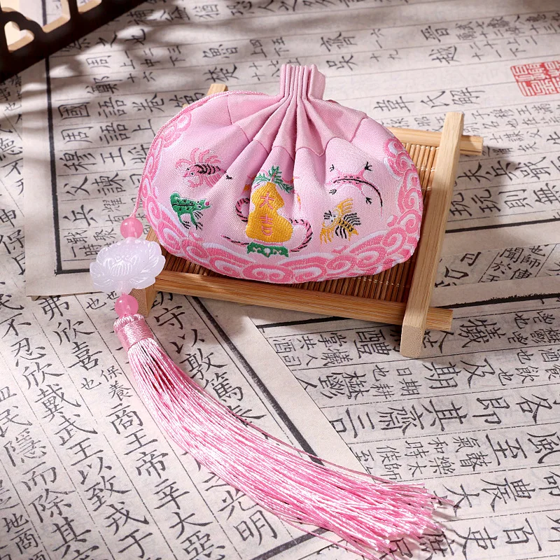 Chinese Style Empty Sachet Pouch Vintage Embroidery Perfume Bag Car Fragrance Pouch Gift Ornament