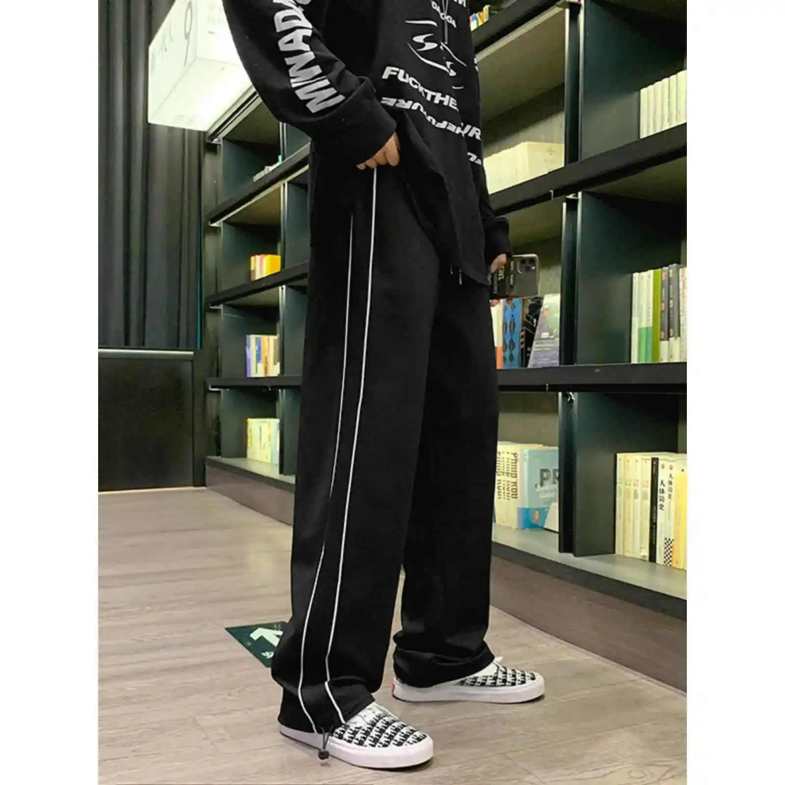 

Spring Autumn Men's Spor Casual Pants Loose Fit Straight Leg Korean Sle Trendy Versatile Loose Hong Kong Sle Japanese B...