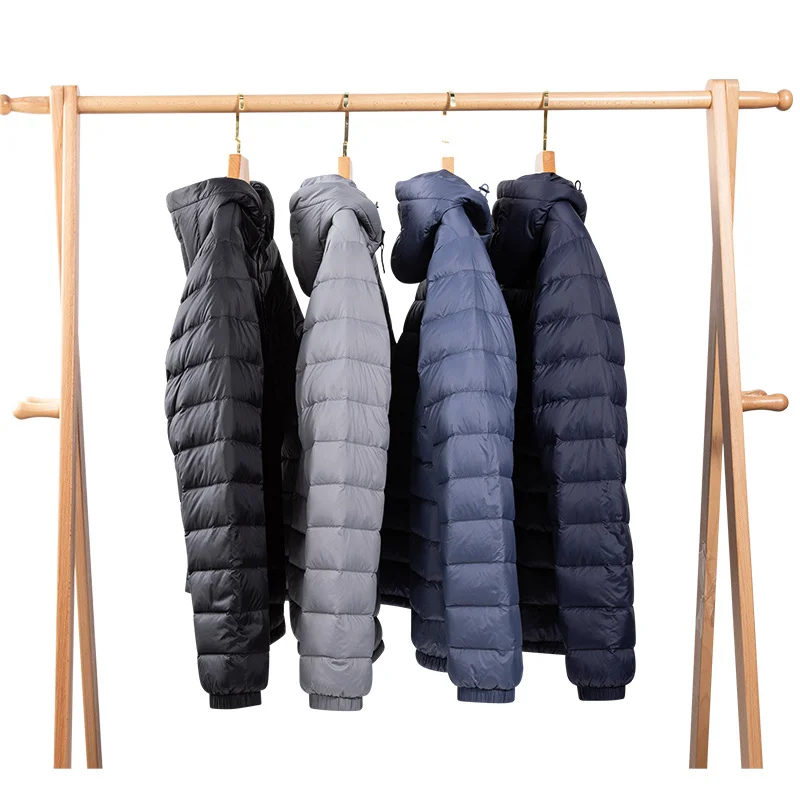 Chaquetas de plumas cálidas con capucha para hombre, abrigos ultraligeros resistentes al viento y al agua, color blanco, invierno, 2023, novedad de 90%