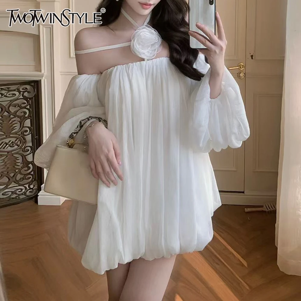 

TWOTWINSTYLE однотонные свободные мини-платья с 3D цветами для женщин, модное платье с лямкой на шее и длинными рукавами в стиле пэчворк со складками, женское новое