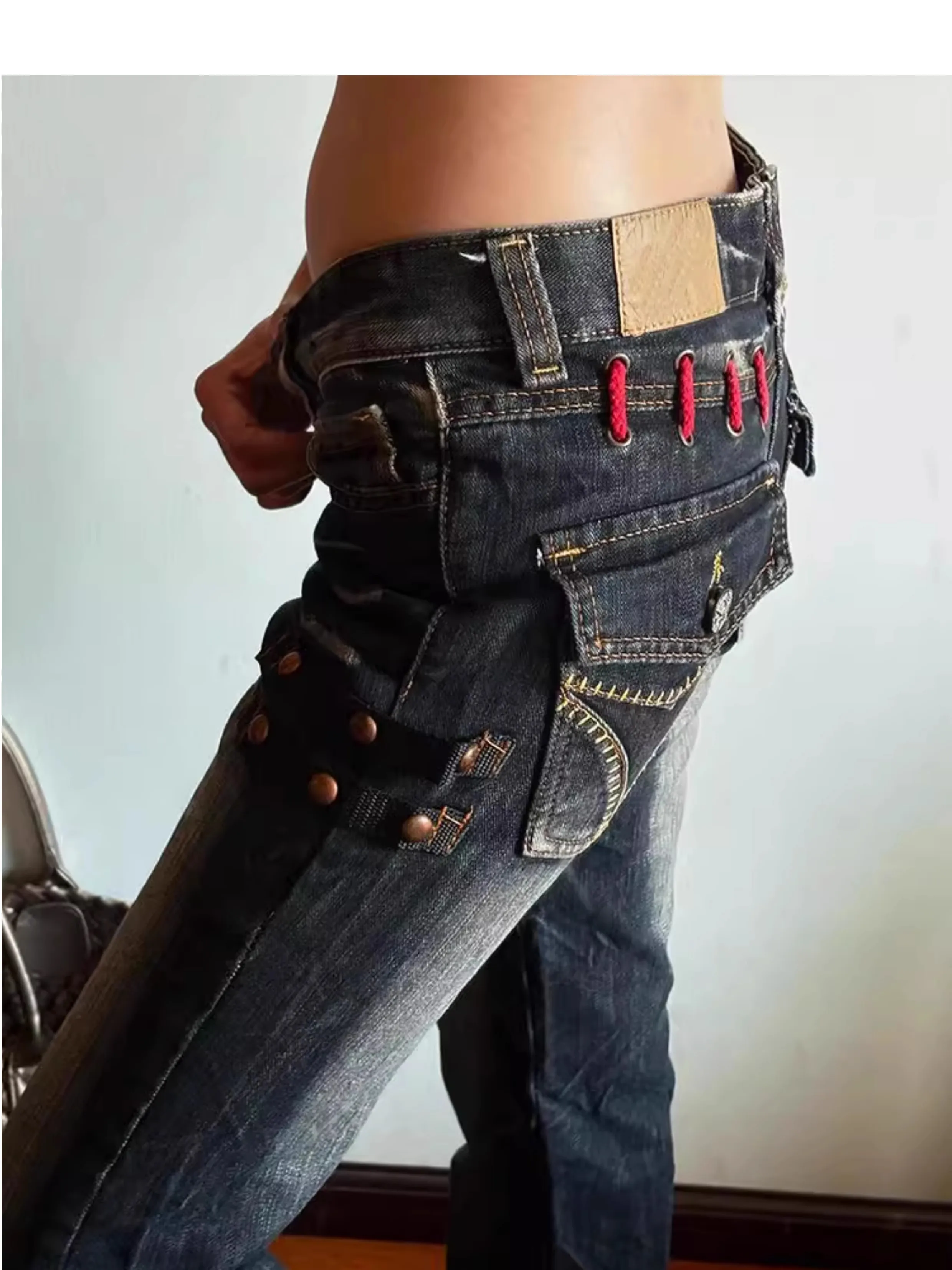 Gothic Womens Jeans Vintage Low Rise Jeans Women Retro Y2k Straight Trousers Moto Biker Jeans for Women Denim Pants