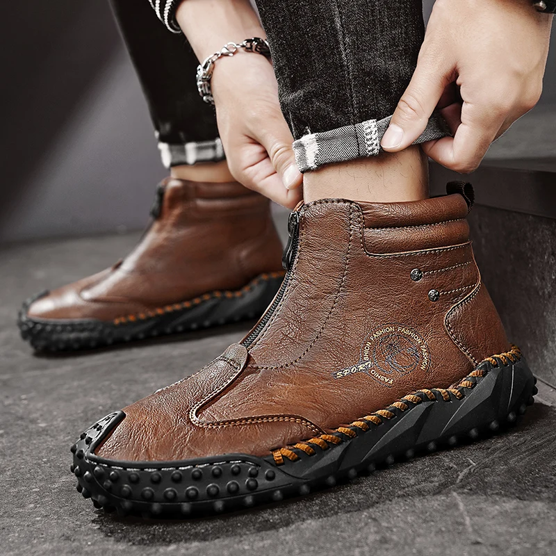 

2025 new plus size men's casual shoes, thick soled leather shoes, hand sewn loafers, fashionable men's shoes