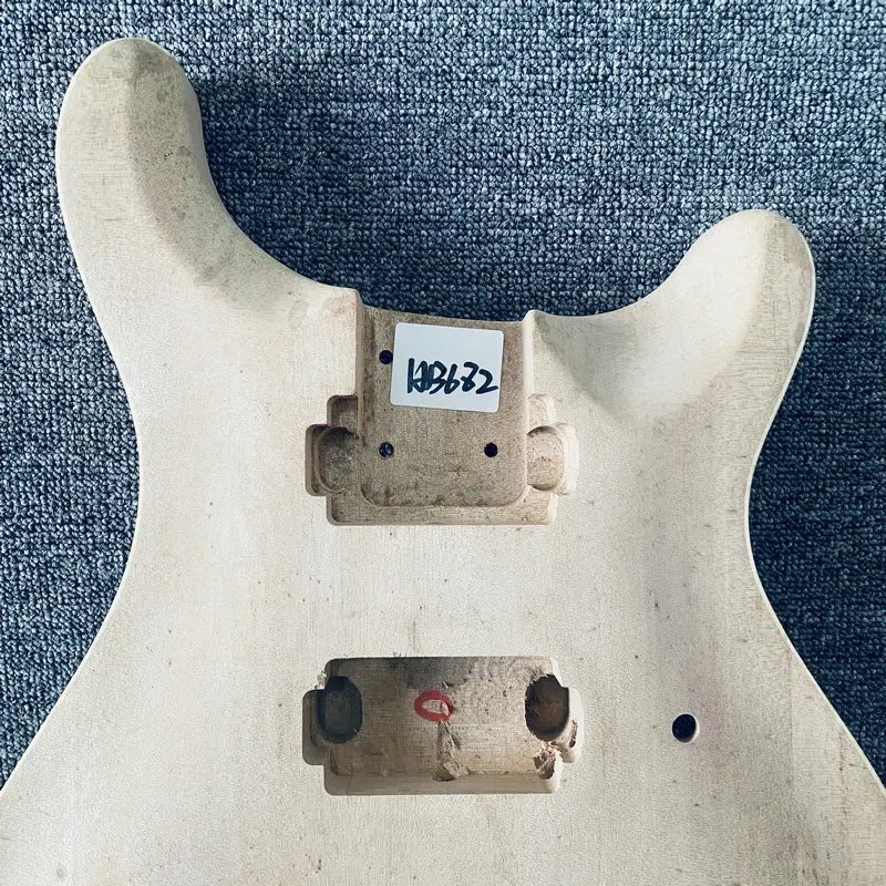 HB682 DIY Replace Guitar Parts Personal Luthier Use Unfinished Electric Guitar Body in Solid Basswood No Paints