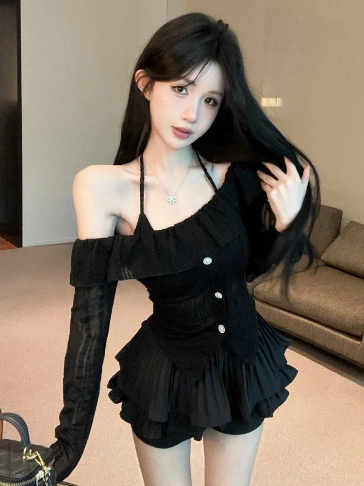

Spring New Style Women's Pure Desire Spicy Girl Neck Hanging Strap Vest One Shoulder Long Sleeve Short Skirt Two-Piece Set