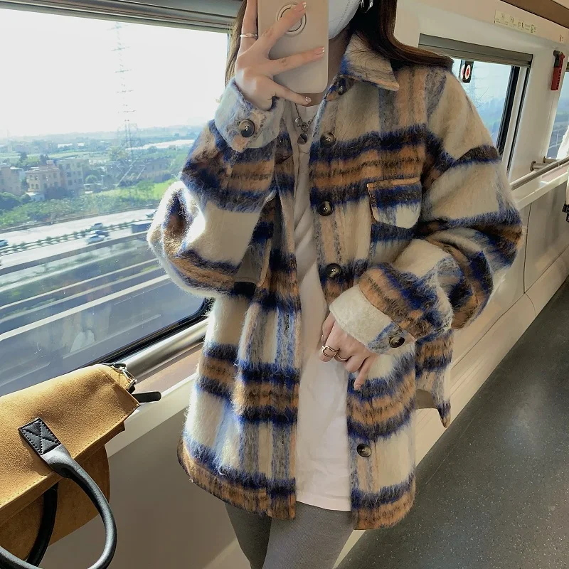 Plaid woolen shirt coat women\'s spring and winter 2022 new loose and versatile retro medium length woolen coat trend