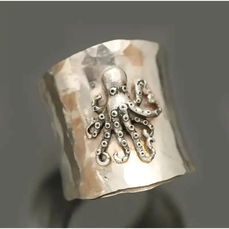 Simple and Personalized Retro Octopus Engraved Ring for Women Men Vintage Punk Gothic Irregular Ring Jewelry Серьги Женские