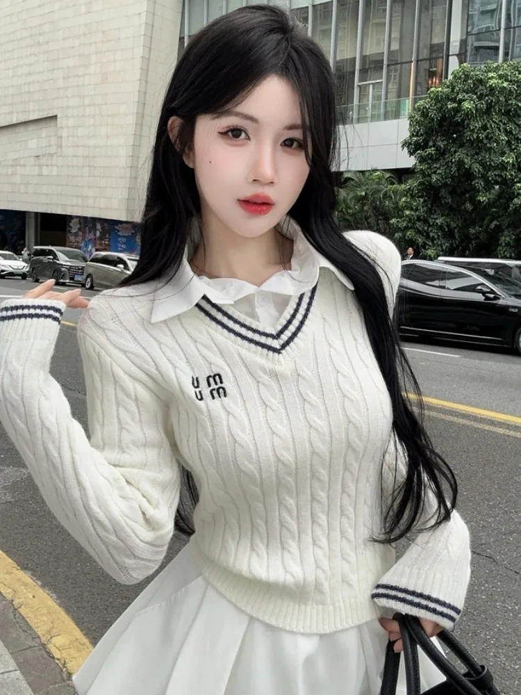 

Sweet Retro Academic Style Knitted Top V-Neck Long Sleeve Embroidered Twist Fake Two-Piece Knitwear Breathable Autumn Fashion