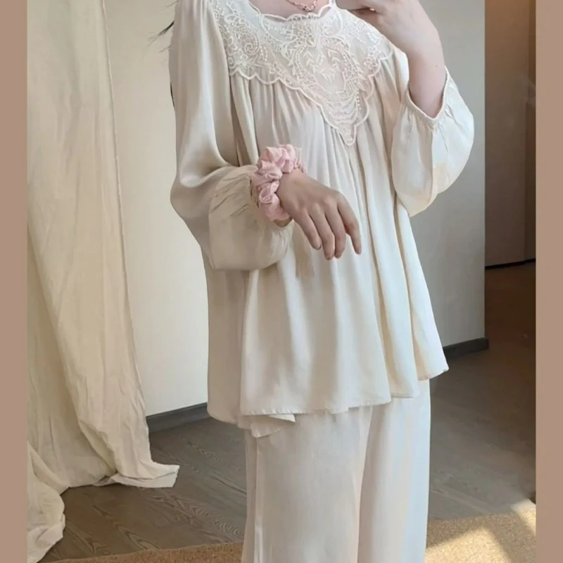 2026 ربيع الخريف نمط جديد أنيق أنيق كبير الحجم منامة للنساء Laid-الظهر الدانتيل فضفاض الراقية طويلة الأكمام ملابس المنزل
