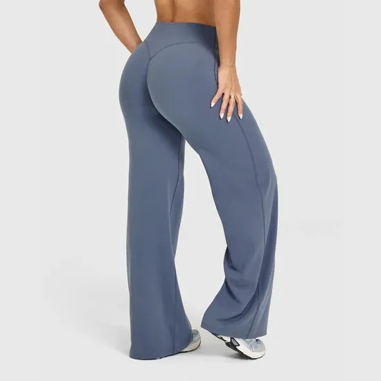 

The ultimate dupe! Experience butter-soft comfort in these straight-leg pants. Get the viral style for less.
