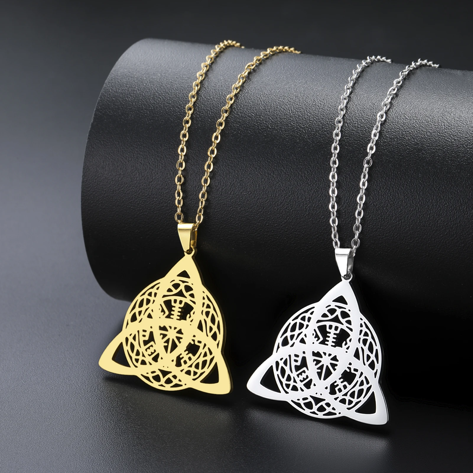 Viking Jagdras Tree of Life Necklace Stainless Steel Beast Eye Trident Celtic Knot Pendant Necklace Talisman Jewelry