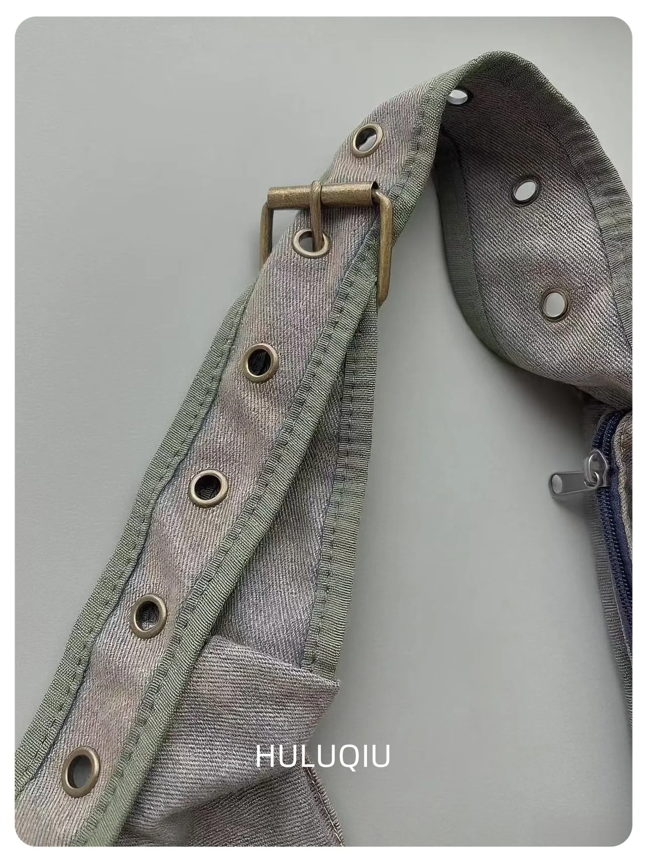 Vintage denim Y2k women shoulder bags Large Capacity punk wide strap rivet lady handbags retro Underarm Bags Female purses