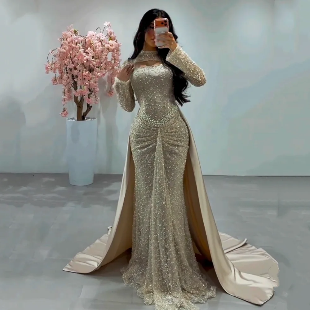 Maßgeschneiderte luxuriöse Meerjungfrauenkleider mit hohem Kragen, glitzernde Abendkleider, perlenbesetzte Ballkleider, elegante Party- und Hochzeitskleider