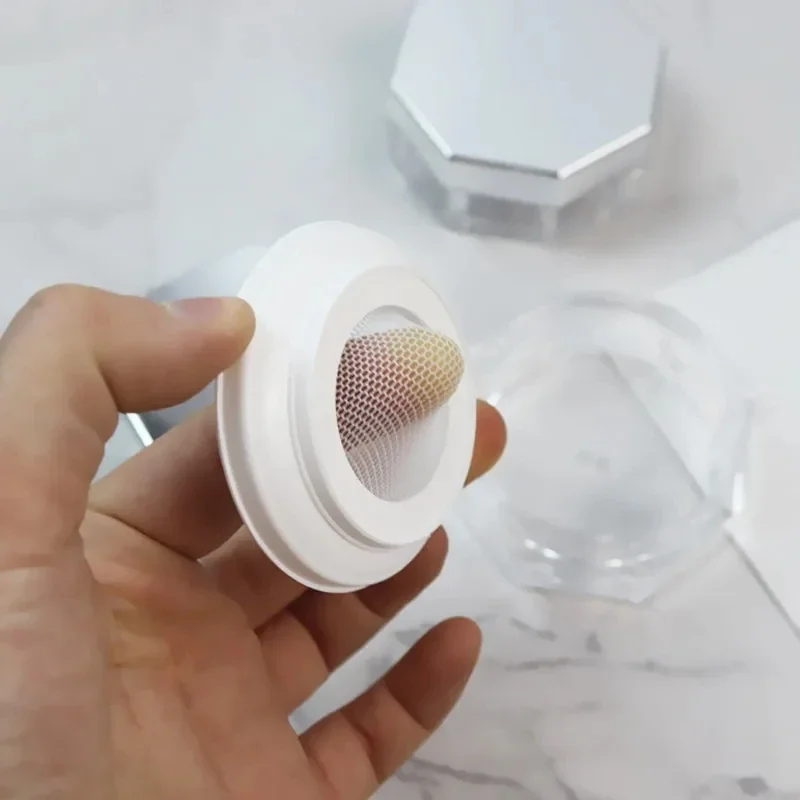 10g Empty Loose Powder Box with Sifter Cosmetic Container Silver Plastic Makeup Jar Compact Portable Travel Refillable 1PC