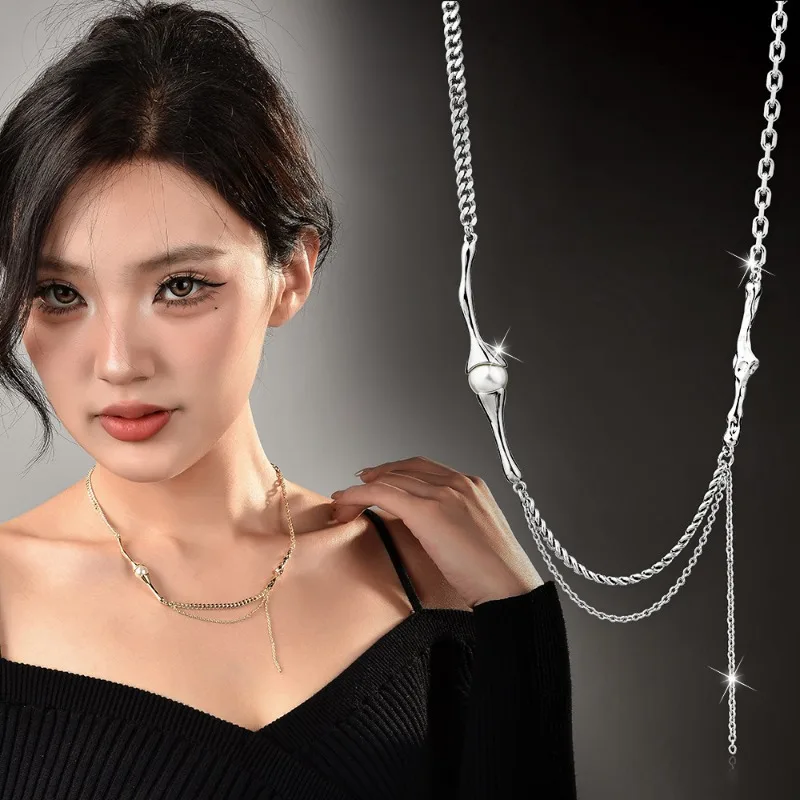 A distinctive star-shaped tassel women's necklace with diverse styles, a unique and lightweight luxury necklace