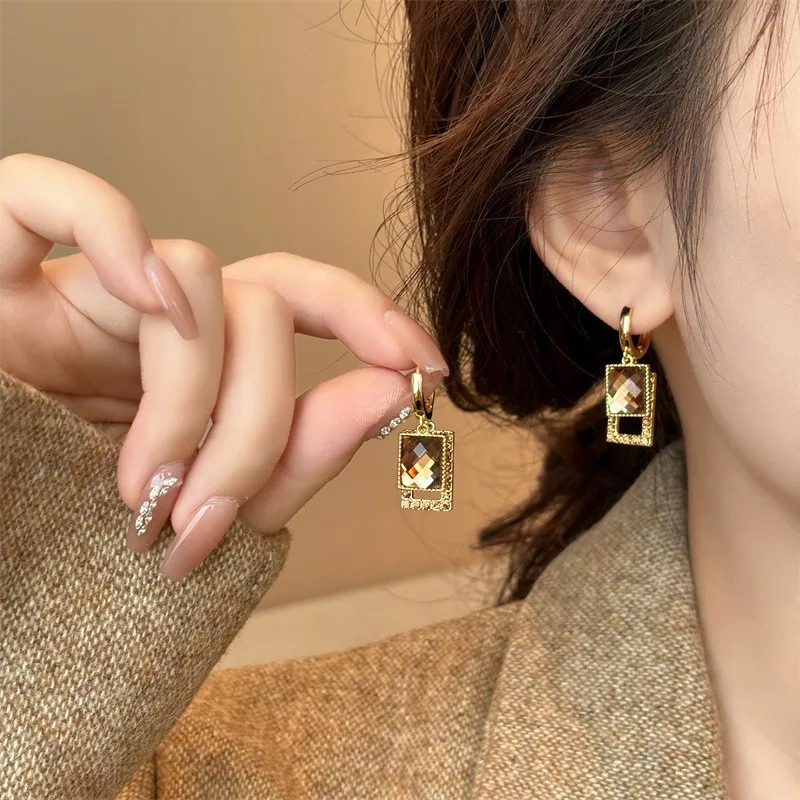 925 Silver Needle Korean Fashion Zircon Drop Earrings For Women Jewelry 2024 Trending New Luxury Vintage Gold Color Earrings