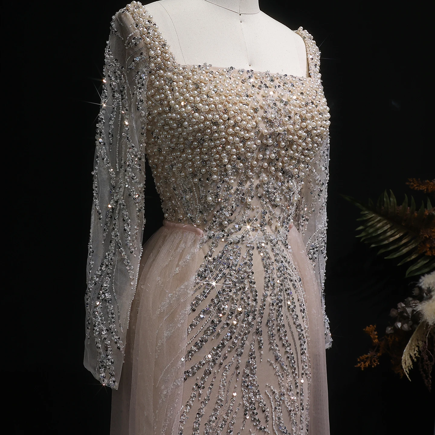 Sharon Said Luxuriöses High-End-Perlenkleid Dubai Saudi-Arabisches Langarm-Meerjungfrauenkleid Formelles Hochzeits- und Ballkleid SS632 Maßanfertigung – Detail 10