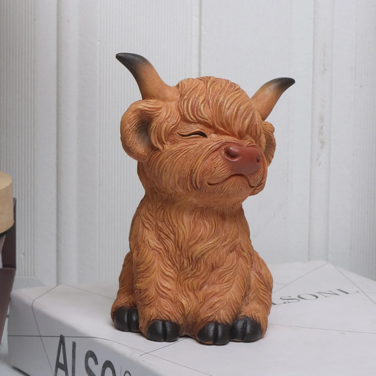 1 Stück Kreative Harz-Figur mit Highland-Rindermotiv - Verspielte Wohnzimmerdekoration – Detail 8