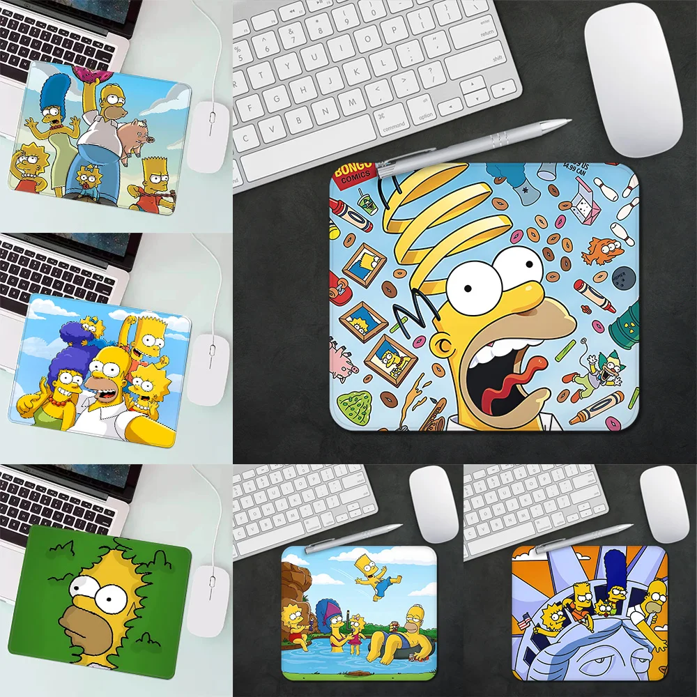 Cute Cartoon The S-Simpsons Gaming Mouse Pad XS Small Mousepad For PC Gamer Desktop Decoration Office Mouse Mat Deskmat Rug