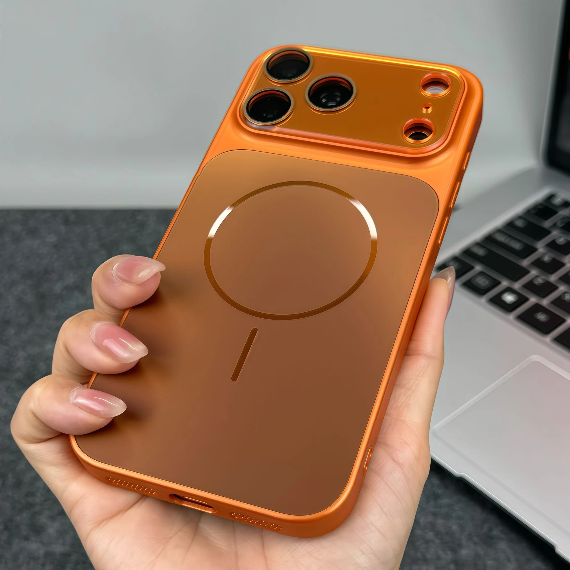 Slim phone case profile
