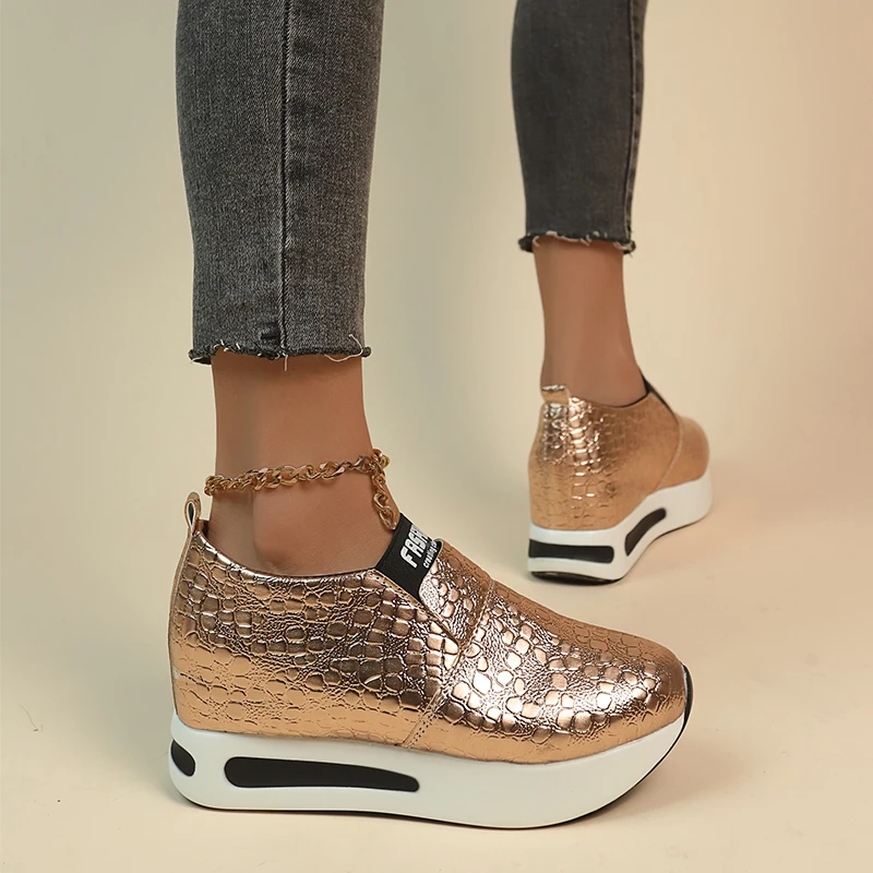 Modische Damen Metallic-Krokodil-Textur Slip-On Versteckter Keilabsatz Plateau-Schuhe Damen Höhenverstärkende Casual Walking Loafers Sneakers – Detail 9