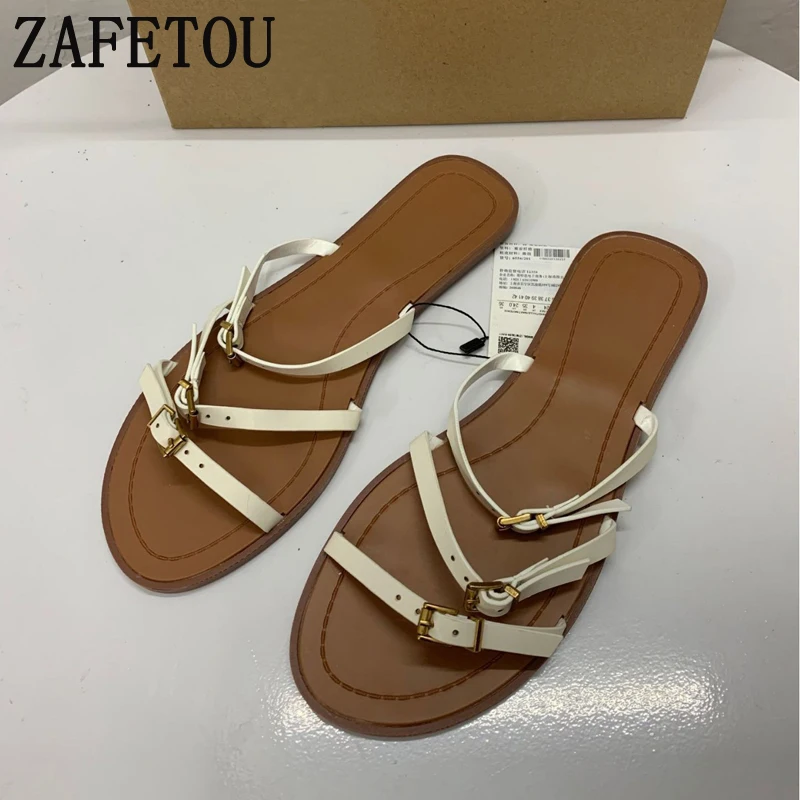 

Shoes Women Summer New Style Round Head With Exposed Toes Flat Slippers Wearing Outside Leisure Belt buckle Women's sandals