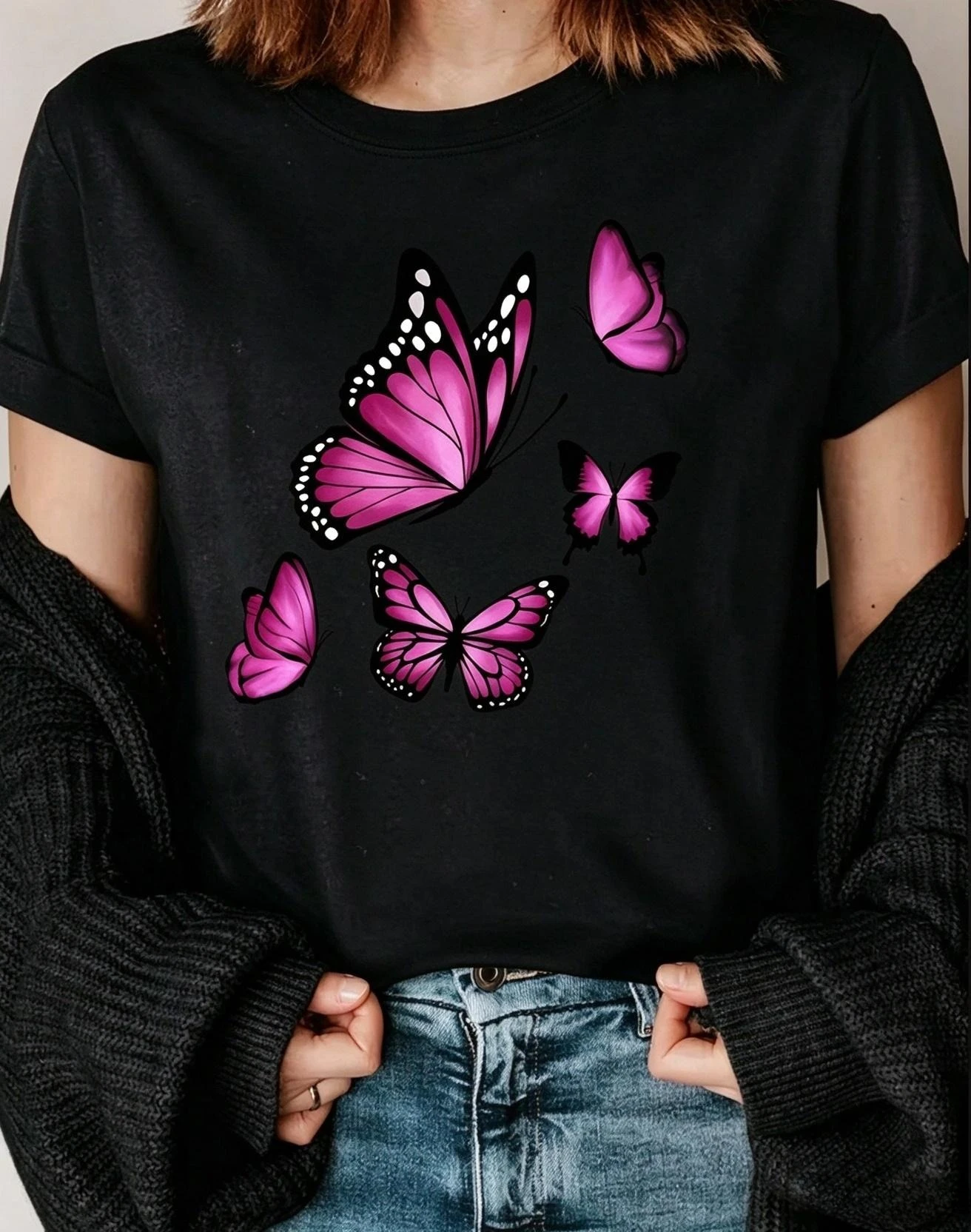 Vintage Aesthetic Butterflies Print Tshirt Women Sweet Graphic Tee Shirt Loose Casual Crewneck Plus Size Magenta Tops Garment