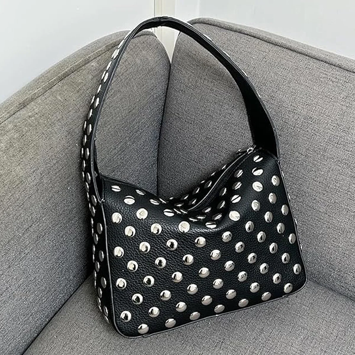 Black Metal Motorcycle Rivet Purses And Handbags European And American Style Shoulder Bag Luxury Designer Armpit Shopper Purses