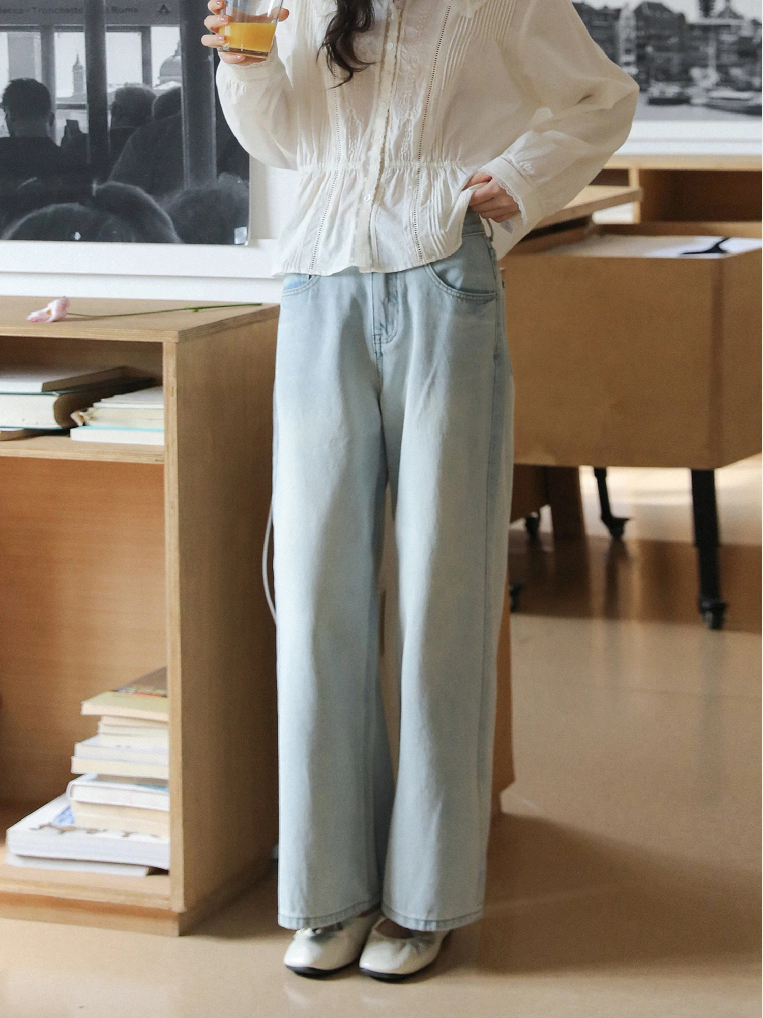 

Fashionable Retro Washed Denim Jeans High Waist Cotton Straight Leg Loose Fit Women's Spring Seasonal Clothing