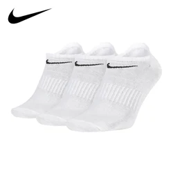 Original Nike Lightweight Unisex Sports Socks Men's and Women's 3 Pairs Casual Breathable Tube White Short Socks SX7678-100