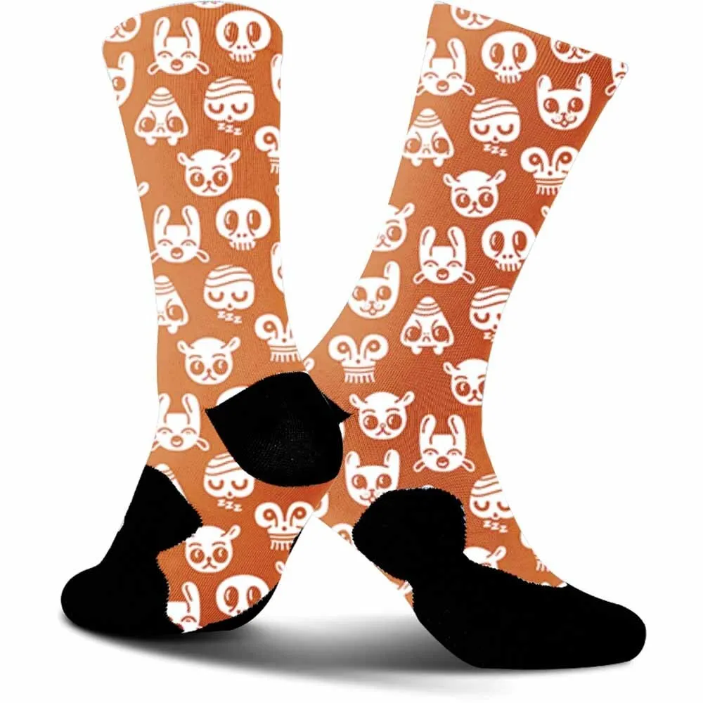 Cycling's Next Big Thing! Socks featuring skeletons with headphones and adorable dinosaurs. Stride in unparalleled style.