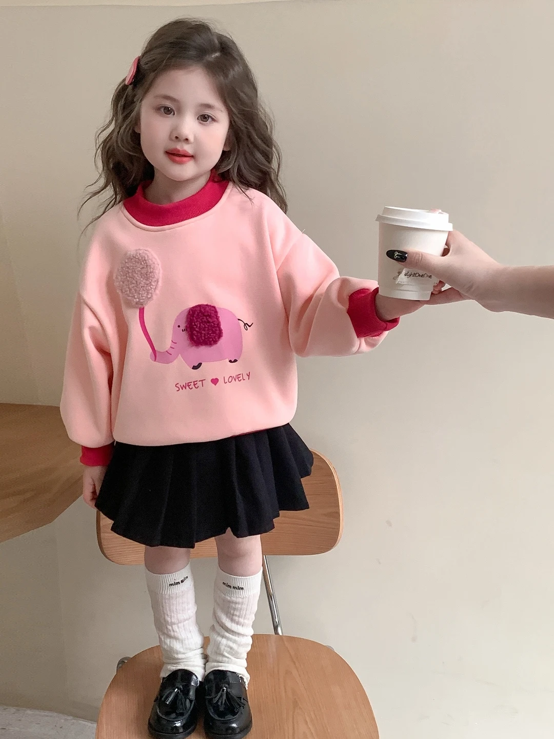 Sweat-shirt d'hiver pour filles, doublé de polaire, vêtements décontractés d'automne, vêtements chauds pour bébé, sweat-shirt à col rond tendance