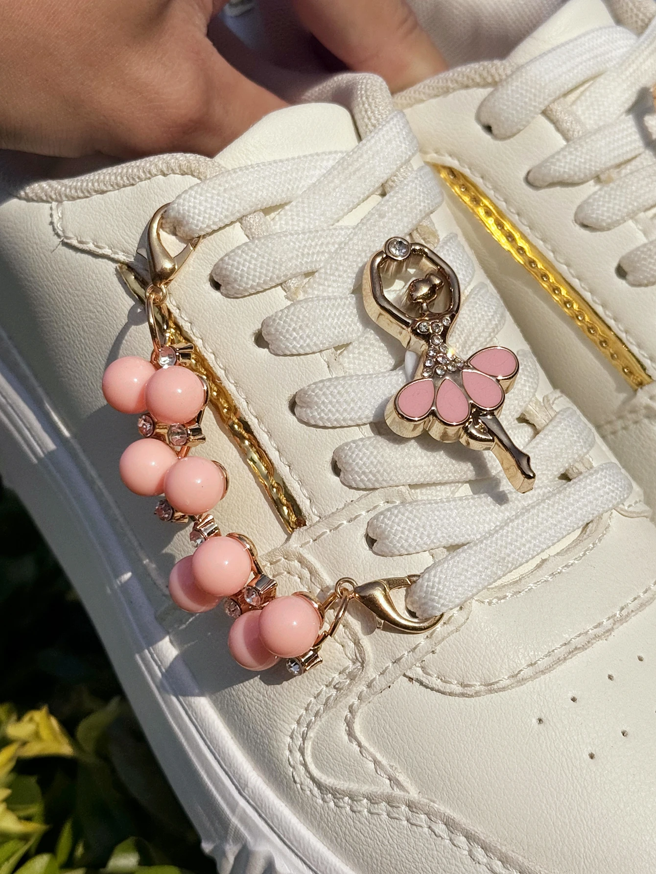 4 fashionable pink, dancing girl, chain shoe accessories - easy-to-install detachable DIY plastic decorations for custom canvas