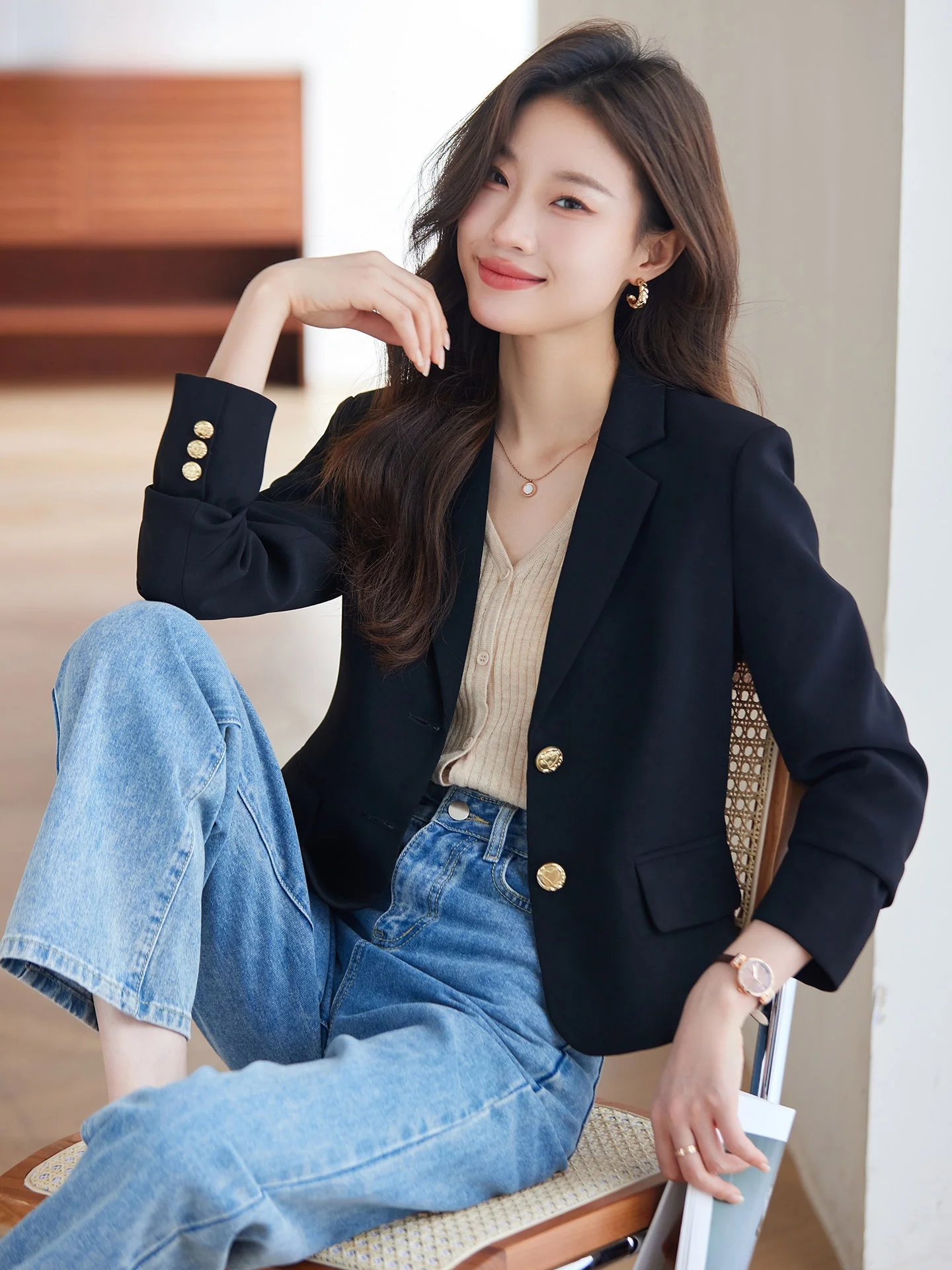 Black Short Suit Jacket for Women Casual Style Polyester Fiber Full Lined round Hemline Single Button Closure Pure Color