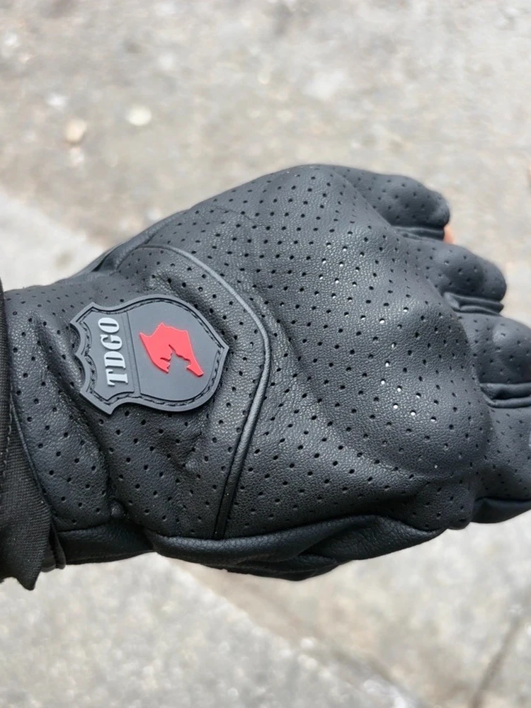 

Offroad Goatskin Motorcycle Racing Gloves Lightweight Half Finger 3D Air Mesh Ventilation & Double Velcro Fastening for Fishing