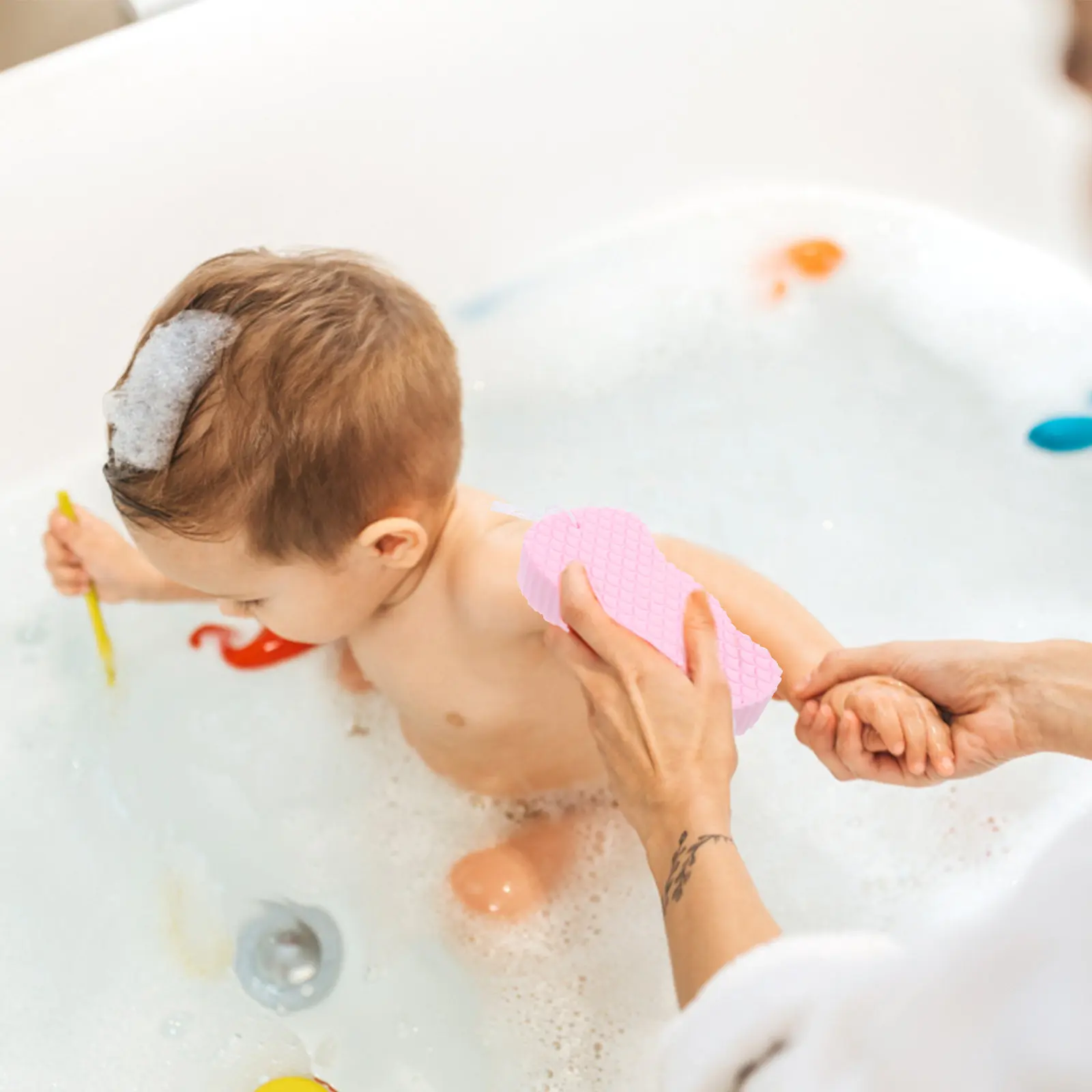 

Набор из 4 двусторонних губок для купания детей: мягкие, легкие, отшелушивающие, портативные для душа и ванны