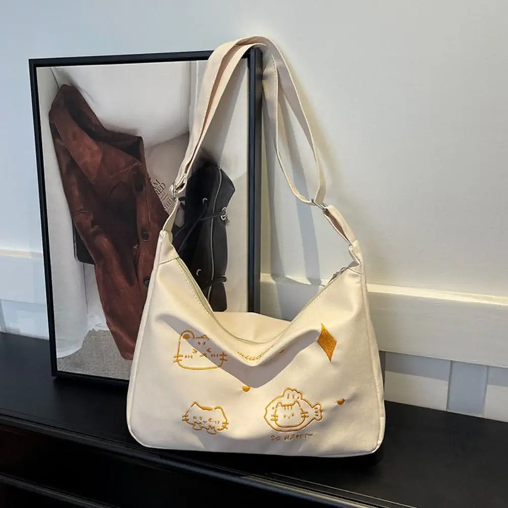 

Large Capacity Cute Cat Shoulder Bag New Trendy Kawaii Style Crossbody Messenger Bag Embroidery Casual Cartoon Commuting Bag