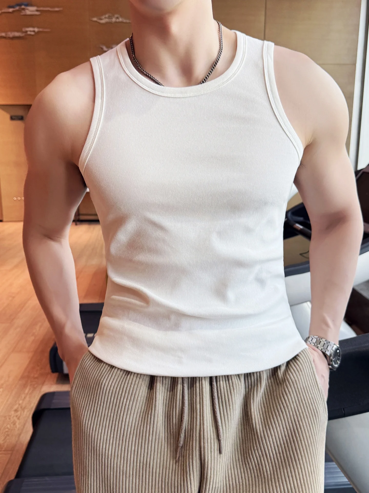 

Мужская эластичная майка-жилетка Svel, повседневная спортивная футболка с круглым вырезом, хлопково-полиэстеровая смесь, для ношения в любое время года