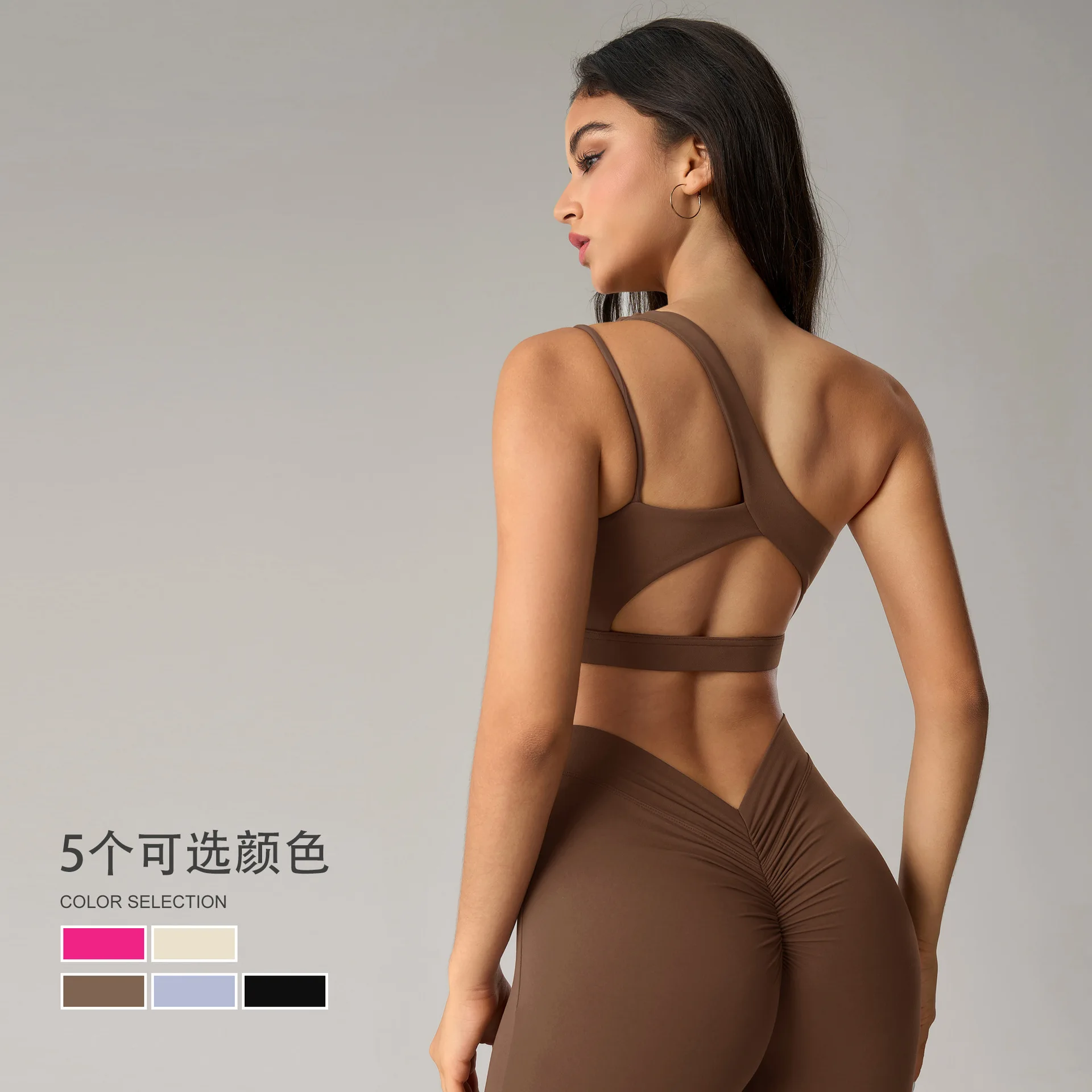 حمالة صدر رياضية غير متناظرة بكتف واحد - ظهر مفتوح، بدون خياطة ومسامية لليوجا والبيلاتس وصالة الألعاب الرياضية