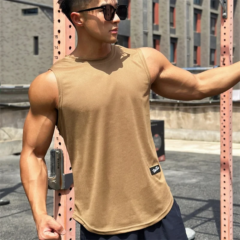 

2024 Trend Men's Sleeveless Vest Breathable Quick-drying Pullover Solid Color Crewneck Mesh Sports Fitness Vest Summer New