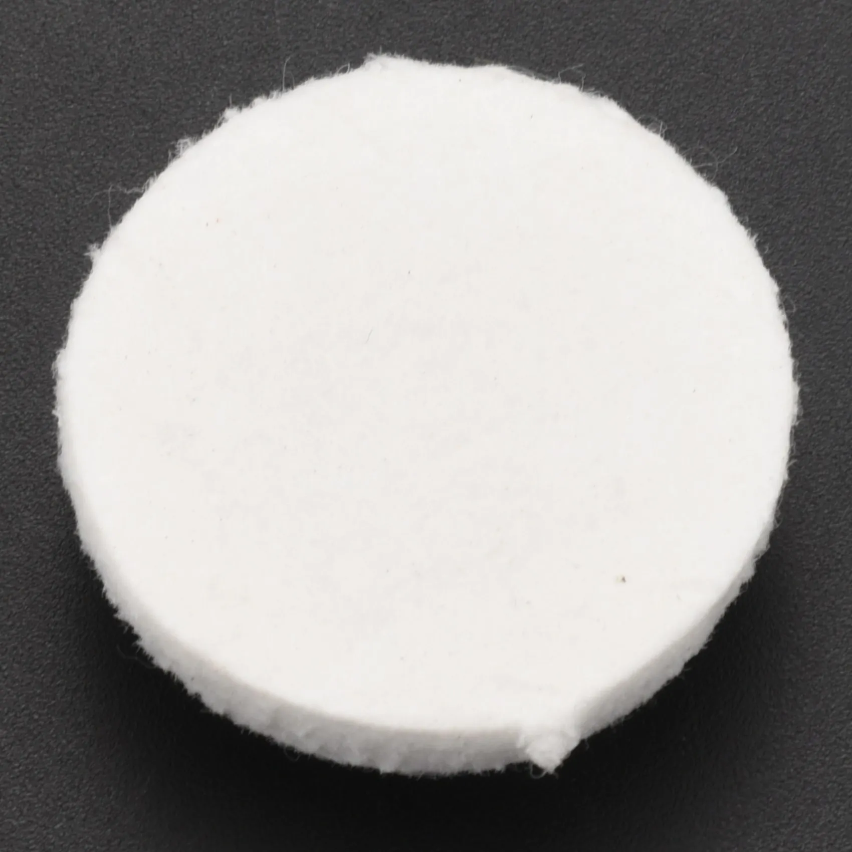 دواسة شعر لأسطوانة الباس ، ملحقات آلات القرع ، وسادة خفق الأسطوانة ، 1 ،