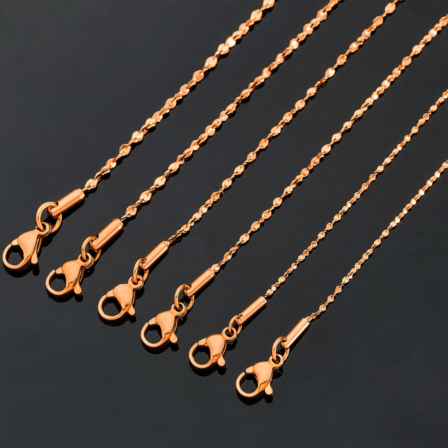 Luxuriöse Sternenkette in Roségoldfarbe, wasserdichte Edelstahlkette, Schmuck für Frauen – Detail 4