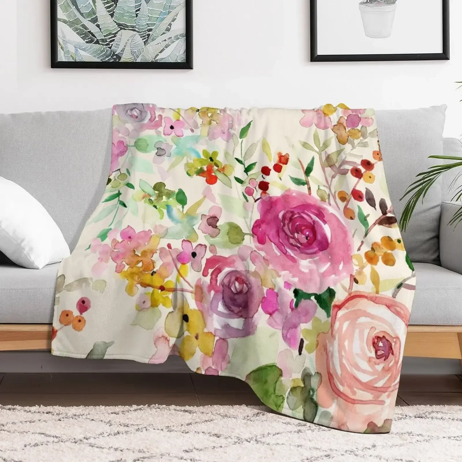 

Romantic watercolor roses Throw Blanket Quilt Flannel Fabric Blankets