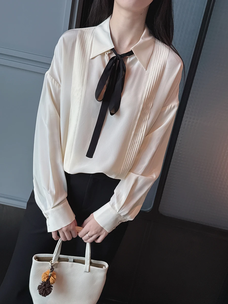 

Элегантная длинная шелковая блузка с плиссировкой, черная, с шелковой лентой, 3D-эффект, модная, женская, прямого кроя, дышащая, приятная к телу.