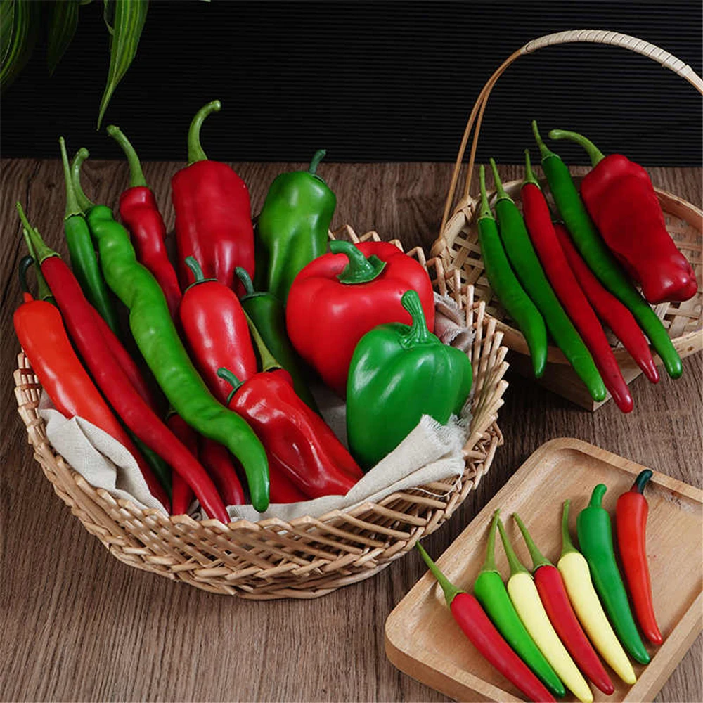 Simulación Artificial de verduras falsas, modelo de armario de cocina, decoración de hotel y restaurante, accesorios de verduras de pimiento verde y rojo