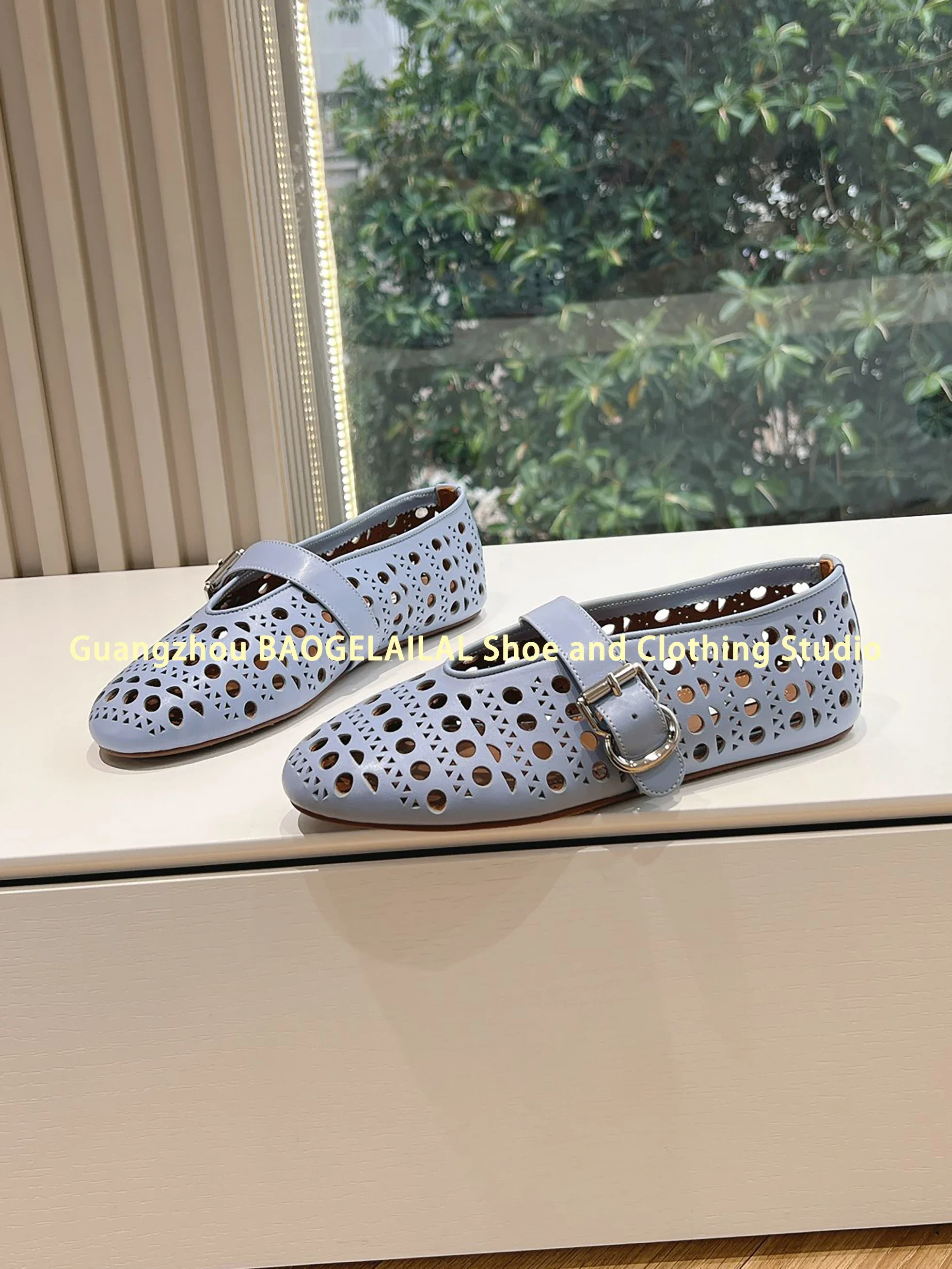 

Женские балетки Мэри Джейн из перфорированной кожи с круглым носком, весна 2026, на плоской подошве, дышащие, из овчины