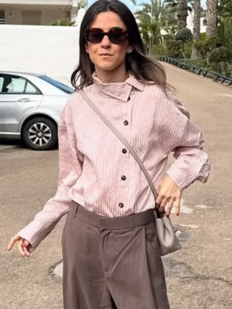 

Casual Women Pink Striped Button Shirt Chic Long Sleeve Turn Down Collar Blouse Fashion 2026 New Spring Daily Office Street Tops