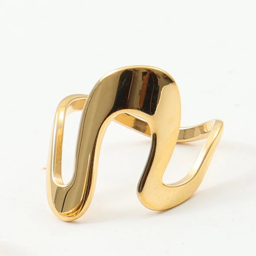 Contoured Titanium Steel Gold Plated PVD Bend Ring for Women